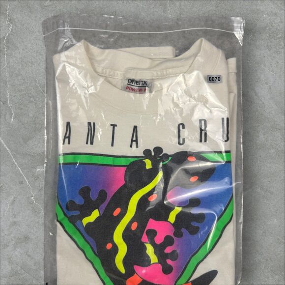 1980s Santa Cruz, California Gecko Neon Colorful Surfer Skate Style Print - XL - Picture 6 of 6